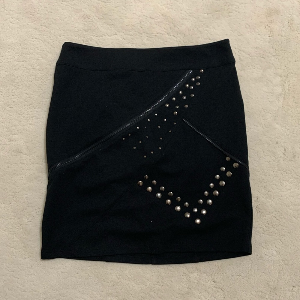 KARDASHIAN KOLLECTION NWT studded zip skirt